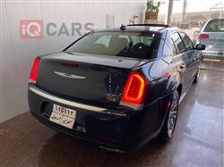 کرایسلەر 300